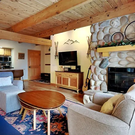 Timberline Condominiums 1 Bedroom Deluxe Unit A2B